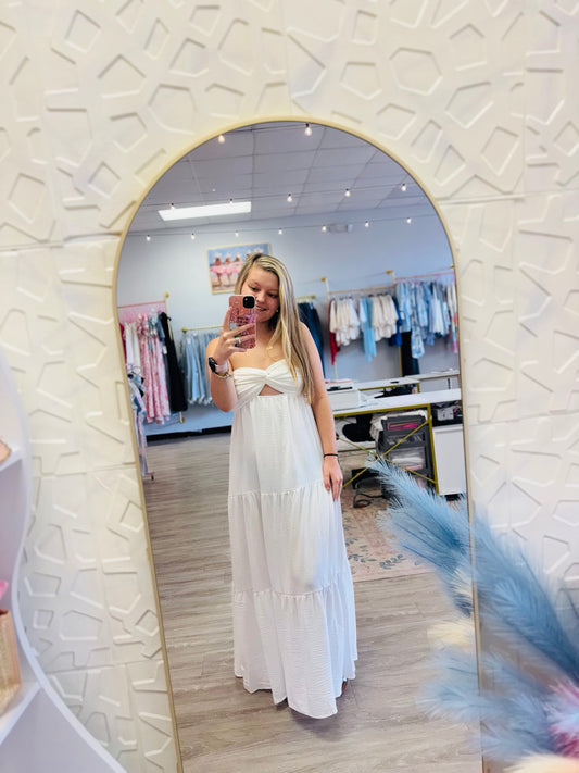 Cut out maxi